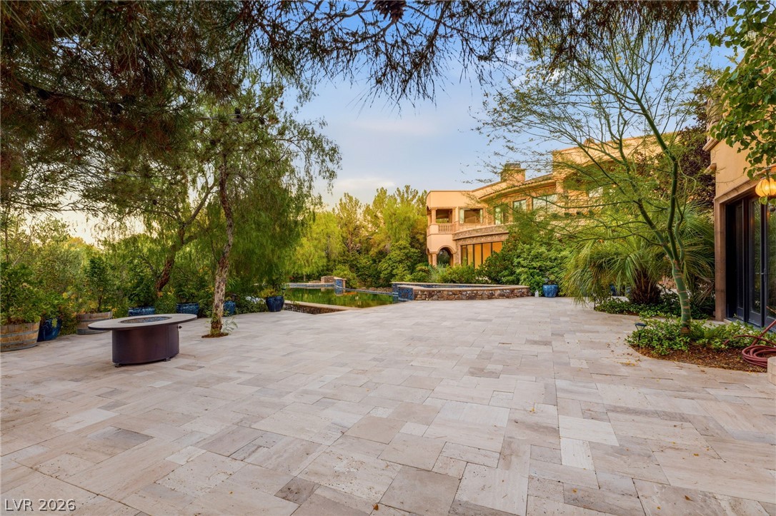 18 Olympia Hills Circle