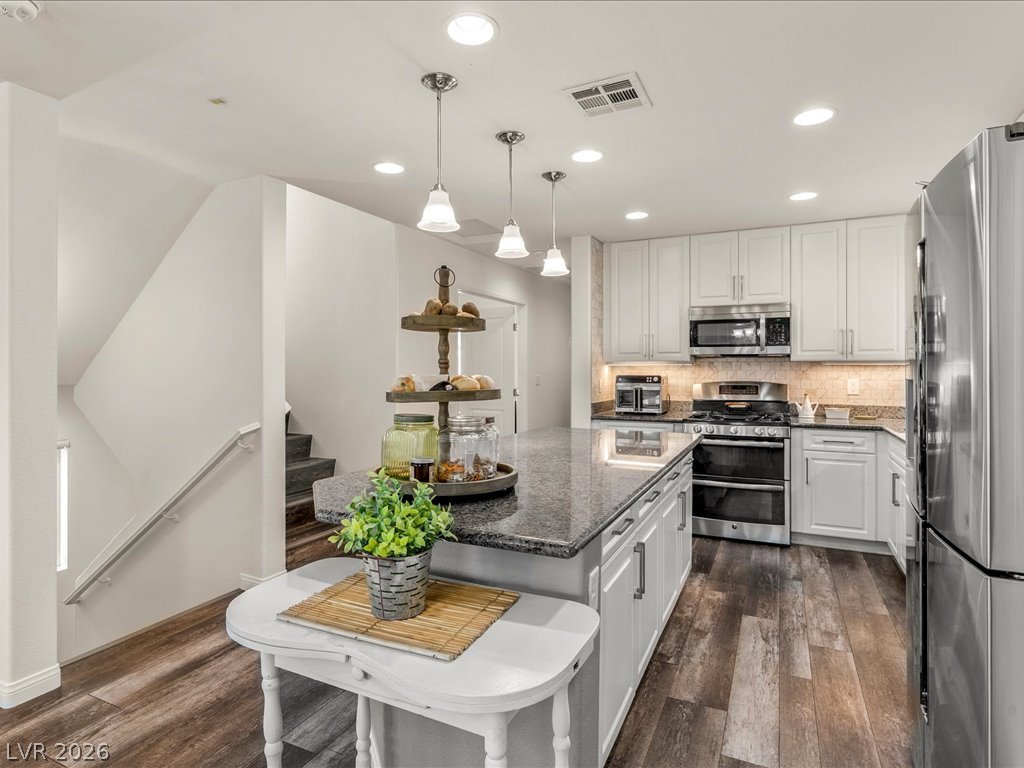 10529 Visibility Court