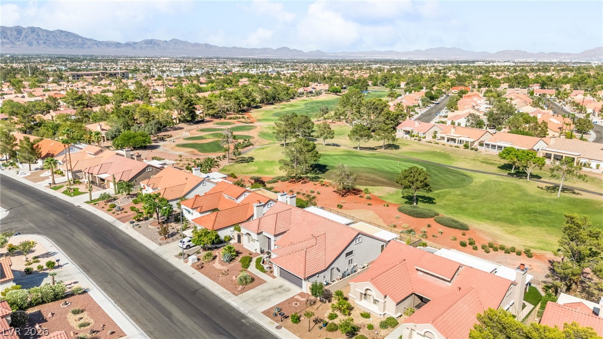 2900 Crown Ridge Drive