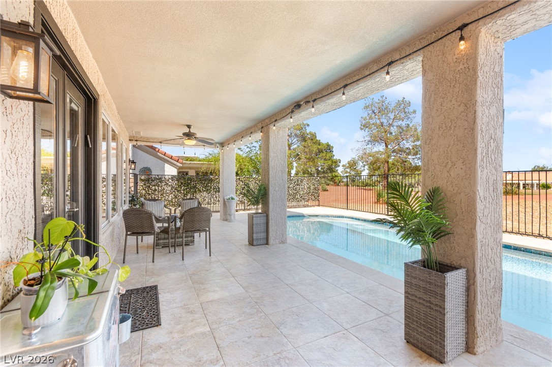 2900 Crown Ridge Drive