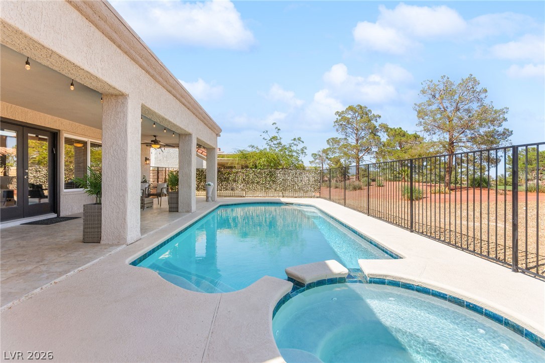 2900 Crown Ridge Drive
