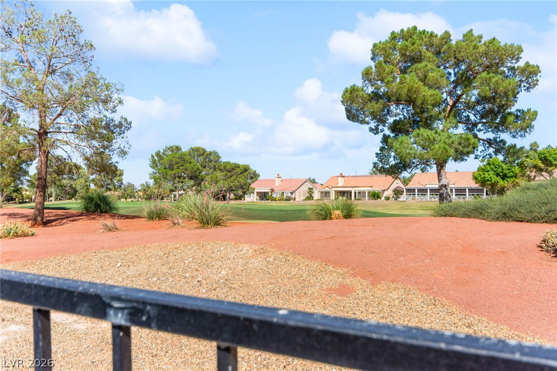 2900 Crown Ridge Drive