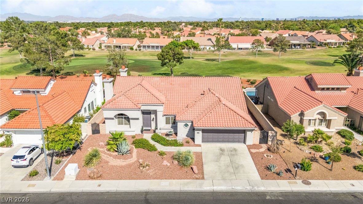 2900 Crown Ridge Drive