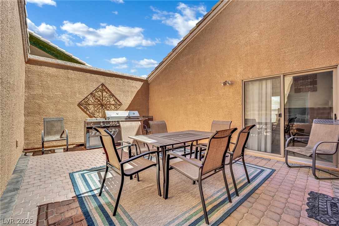 86 Harbor Coast Street