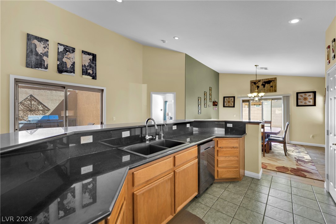 86 Harbor Coast Street