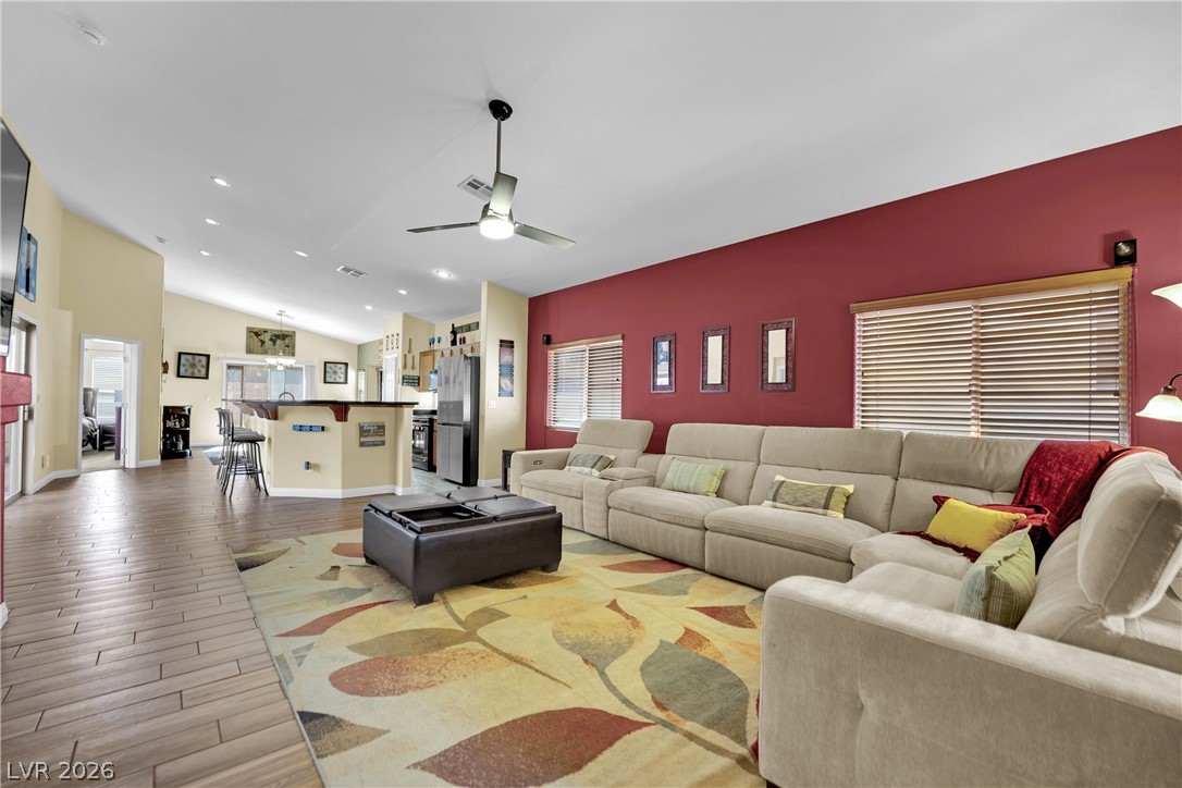 86 Harbor Coast Street