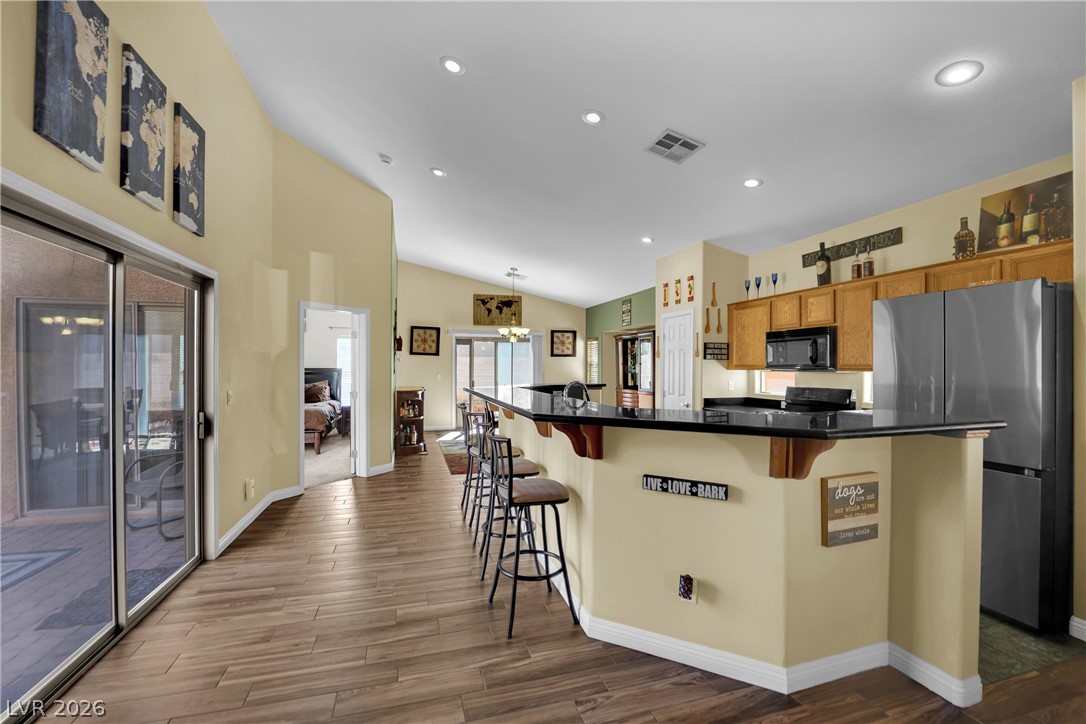 86 Harbor Coast Street