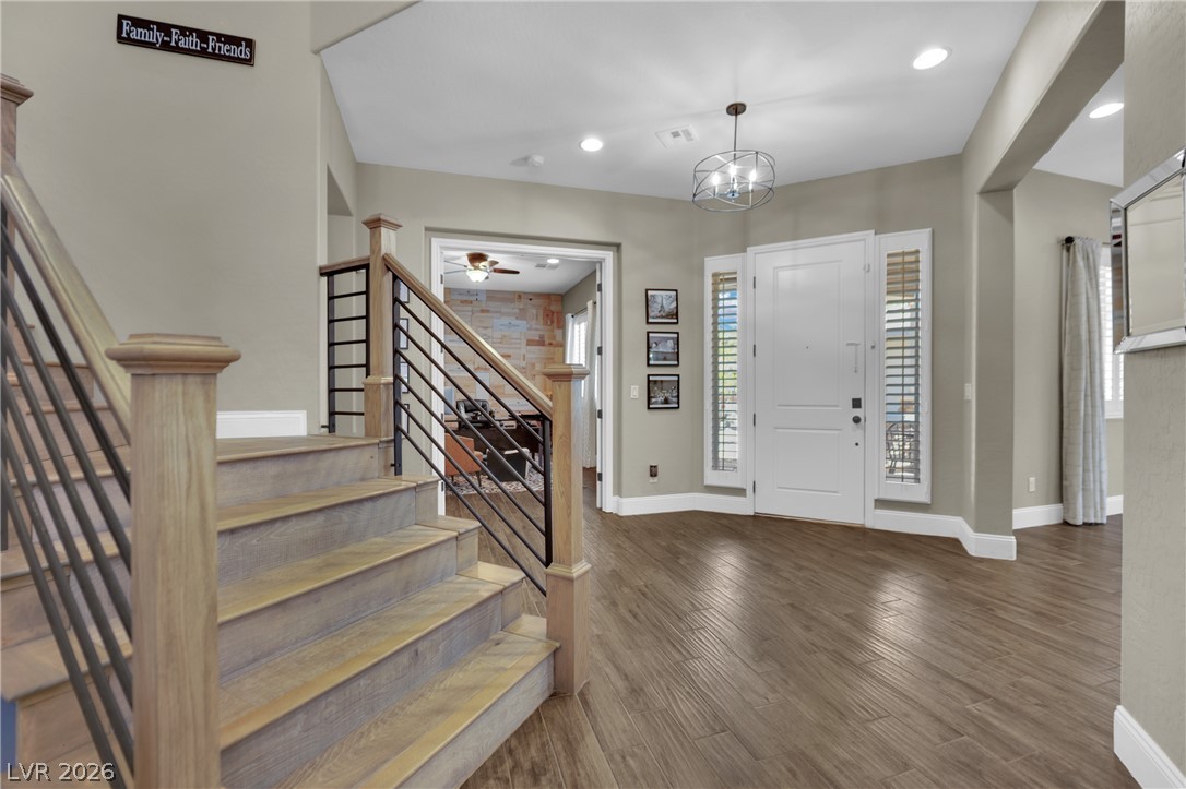 5523 Kyle Peak Court