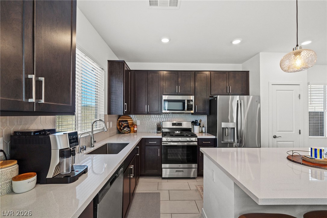 2915 Roaming Palmer Road