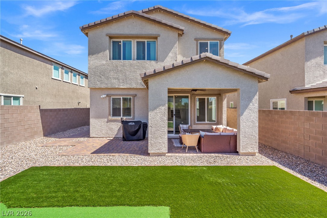 2915 Roaming Palmer Road