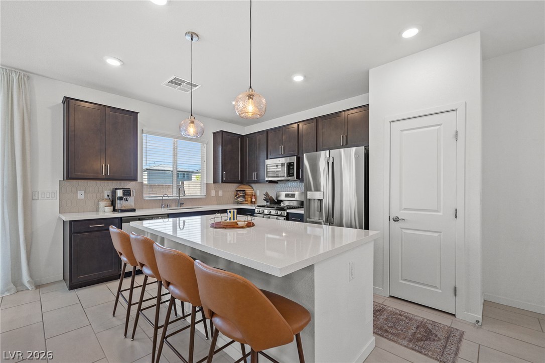 2915 Roaming Palmer Road