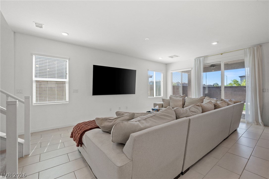 2915 Roaming Palmer Road
