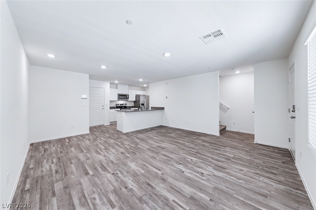 7368 Joanna Brook Street