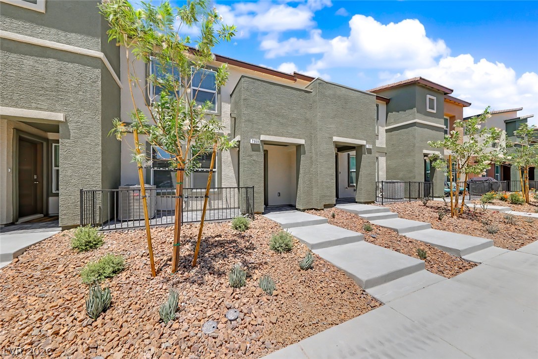7368 Joanna Brook Street