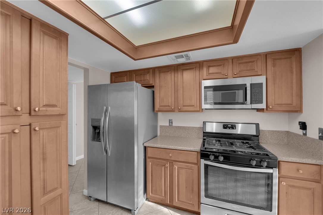 5073 Stormy Circle