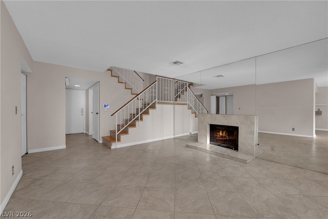 5073 Stormy Circle