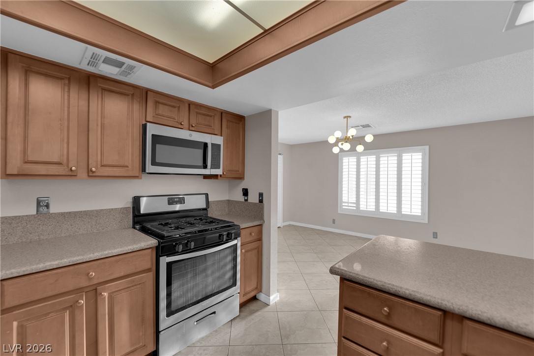 5073 Stormy Circle
