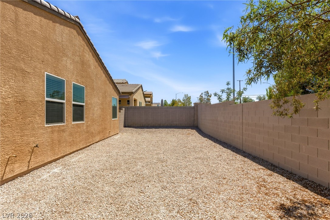 6829 Painted Morning Avenue