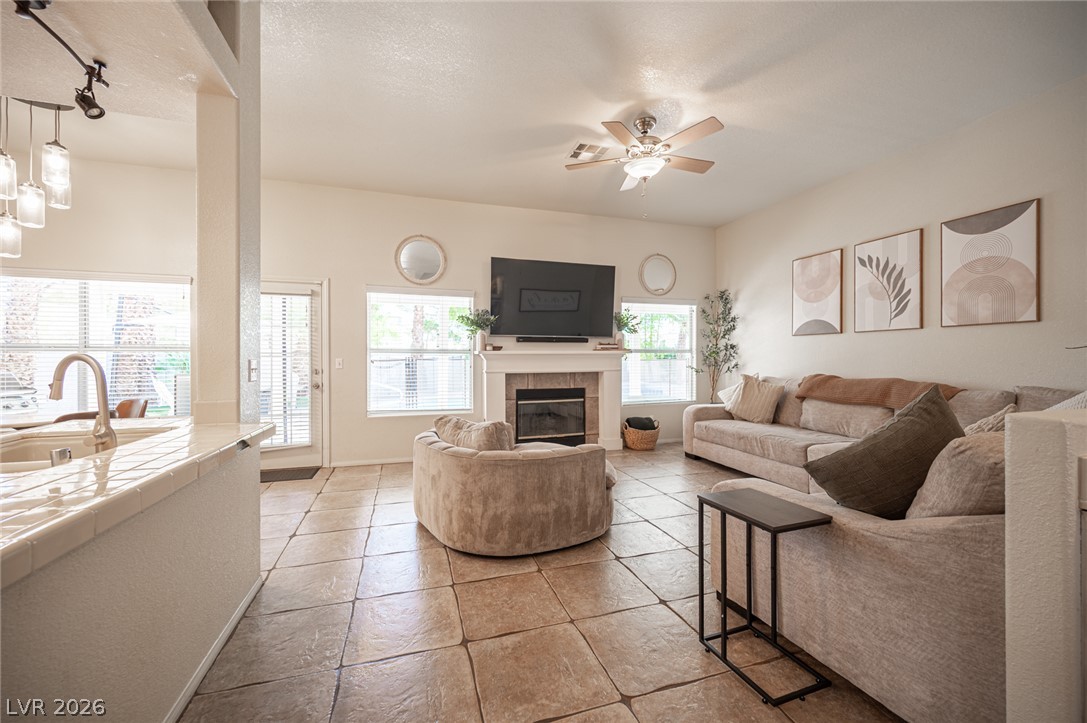 3116 Saint Tropez Street