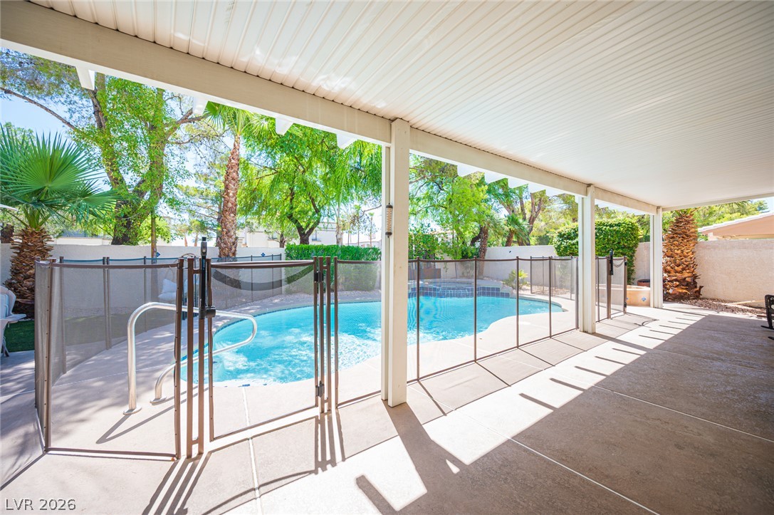 3116 Saint Tropez Street