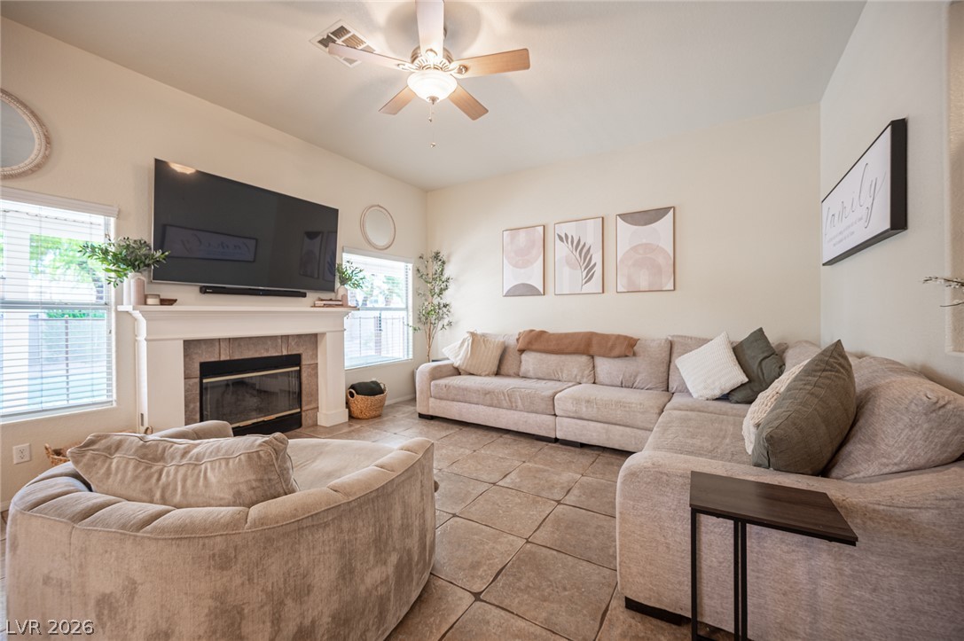 3116 Saint Tropez Street