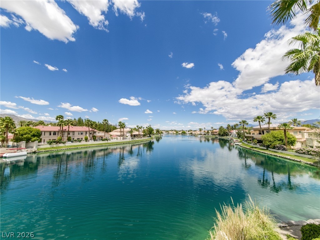 3116 Saint Tropez Street