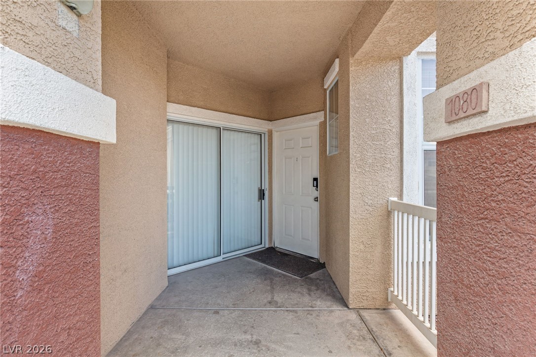 5855 Valley Drive 1080