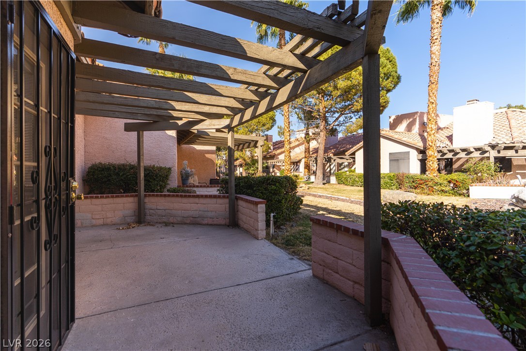 2761 Laguna Shores Lane