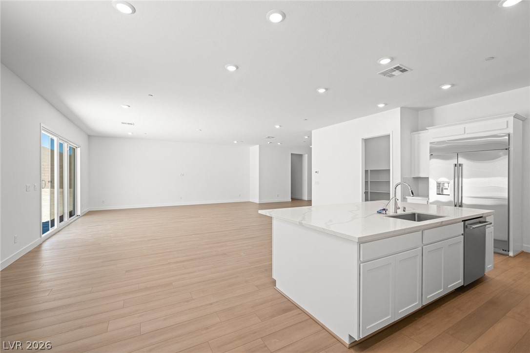 5133 Dusk Skyscape Street