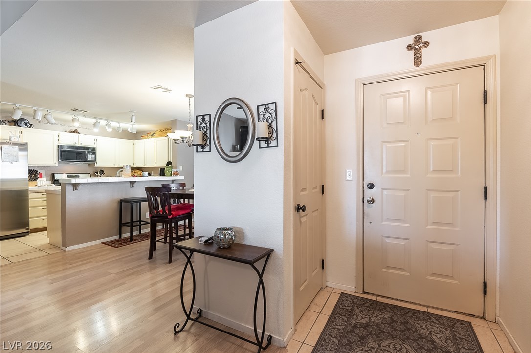8452 Boseck Drive 287