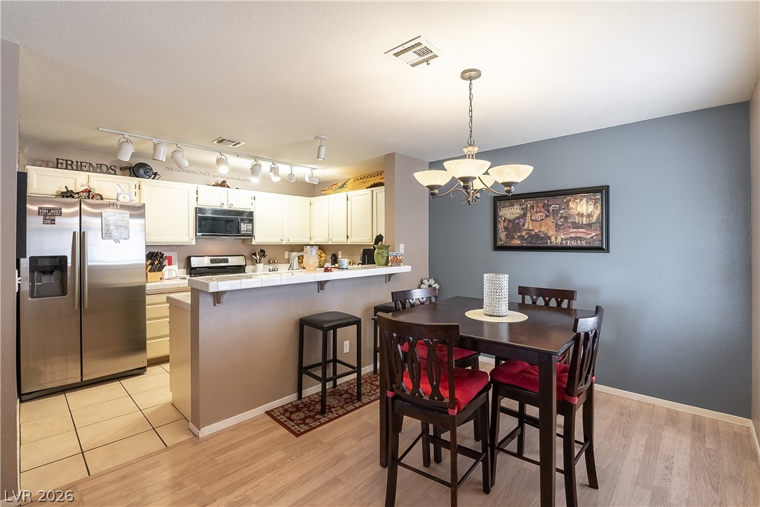 8452 Boseck Drive 287