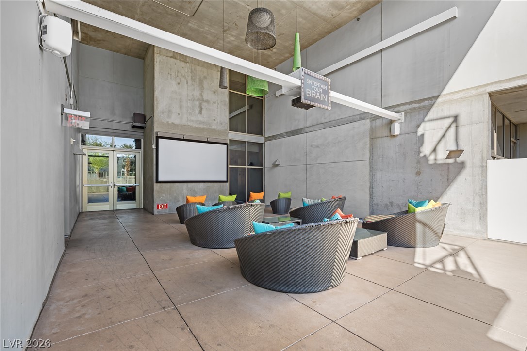 353 East Bonneville Avenue 505