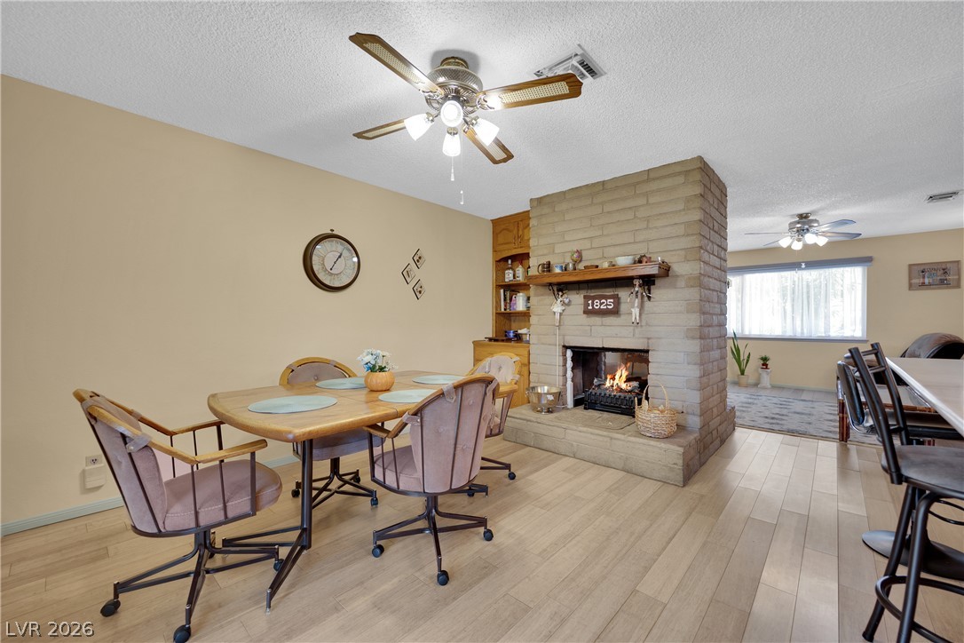 1825 Shadow Mountain Place