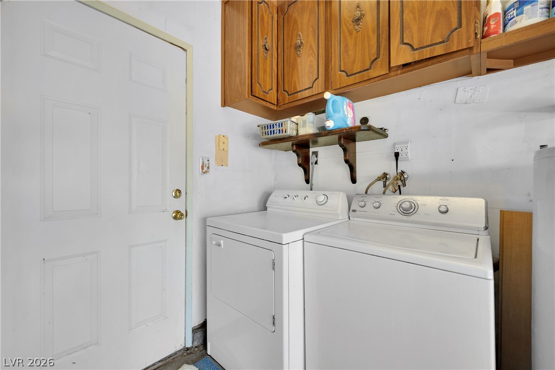 1825 Shadow Mountain Place