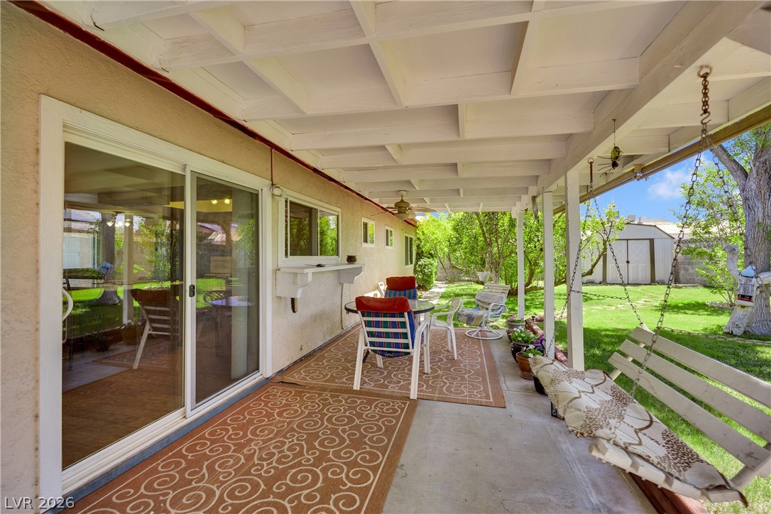 1825 Shadow Mountain Place
