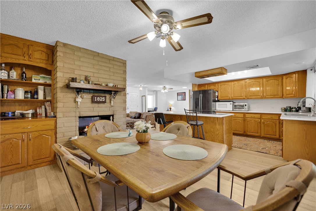 1825 Shadow Mountain Place