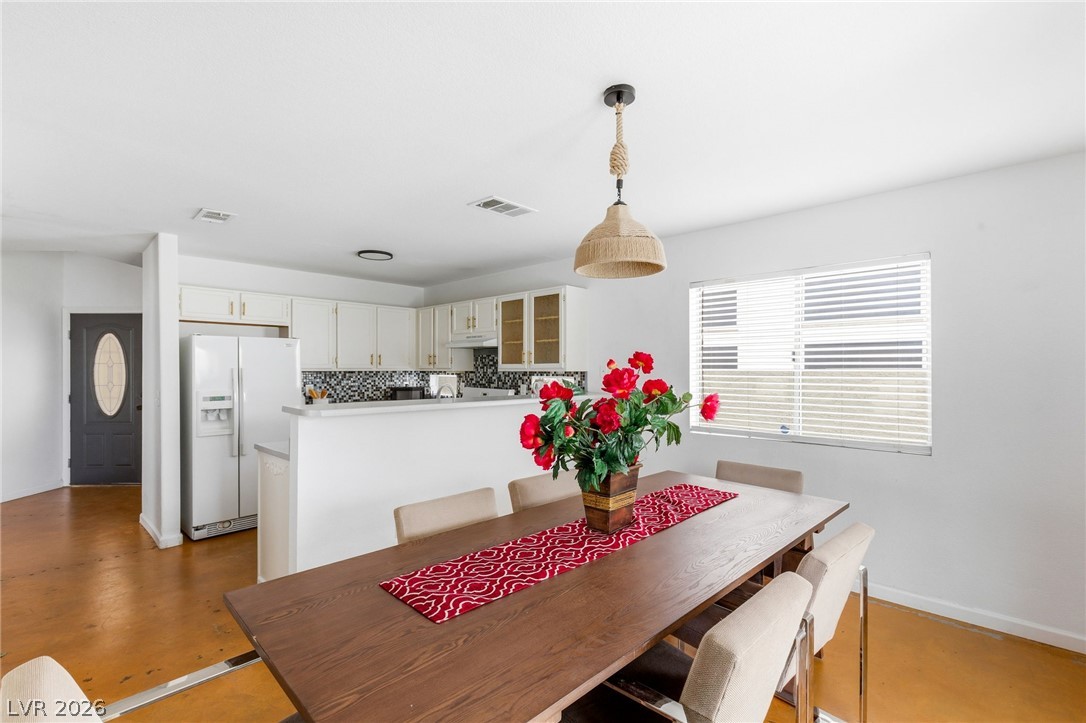 8233 Hydra Lane