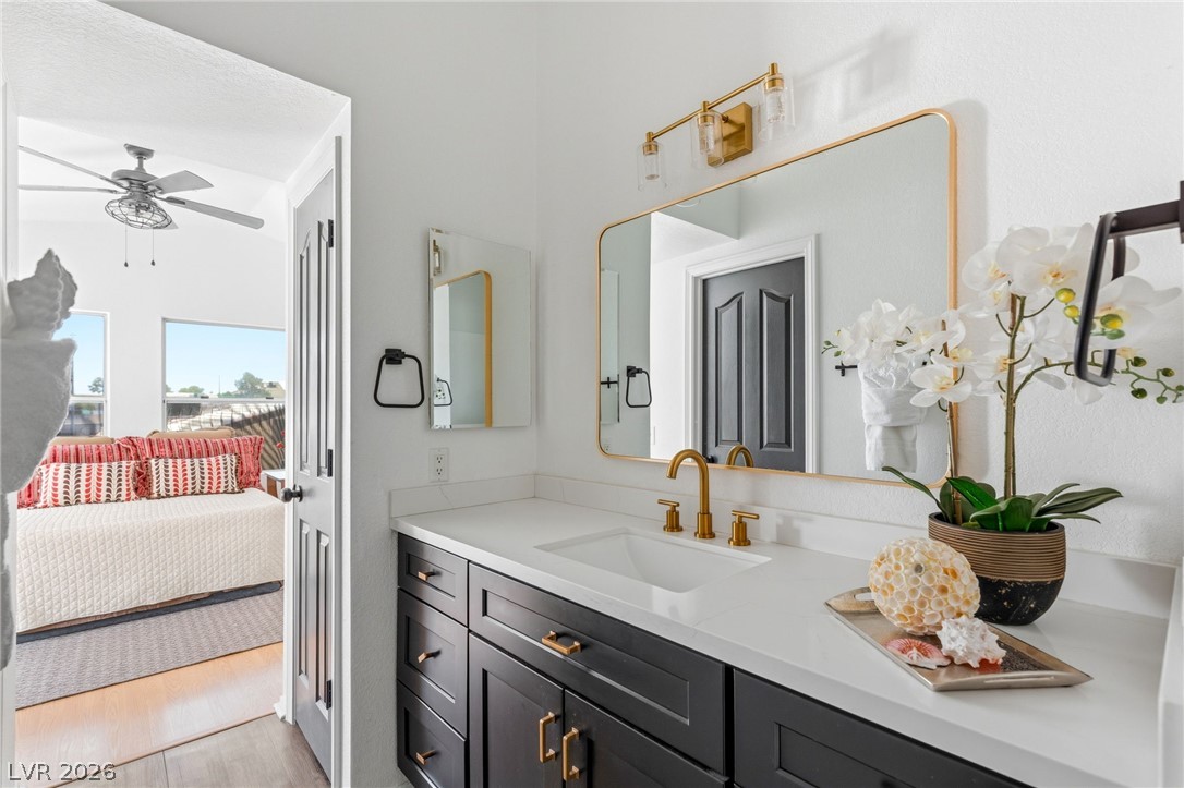 8233 Hydra Lane