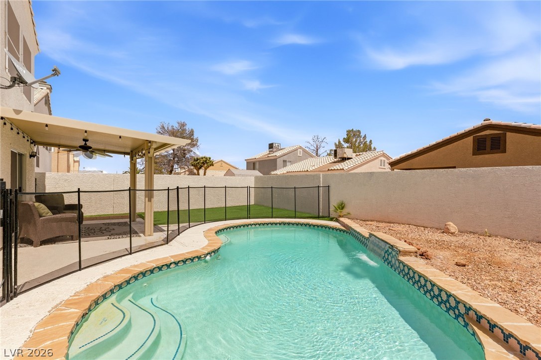 8233 Hydra Lane