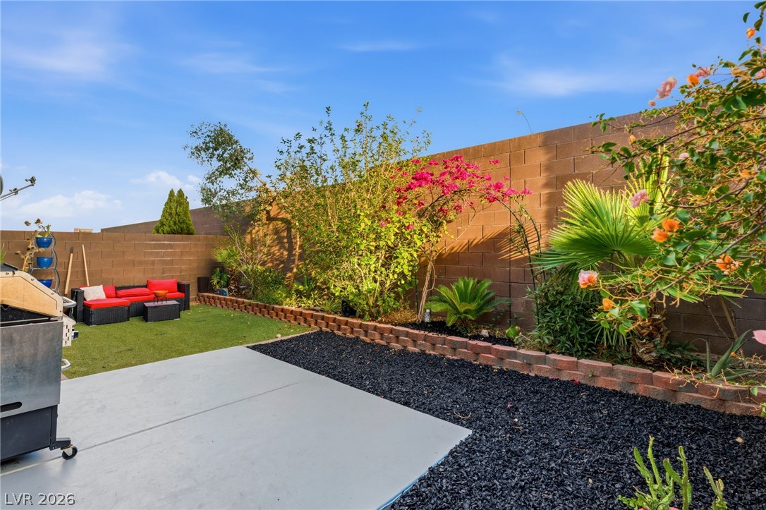 8111 Haywood Estate Avenue