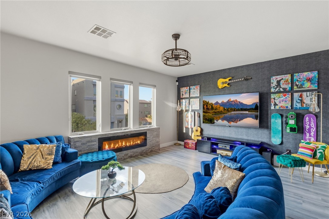 8111 Haywood Estate Avenue