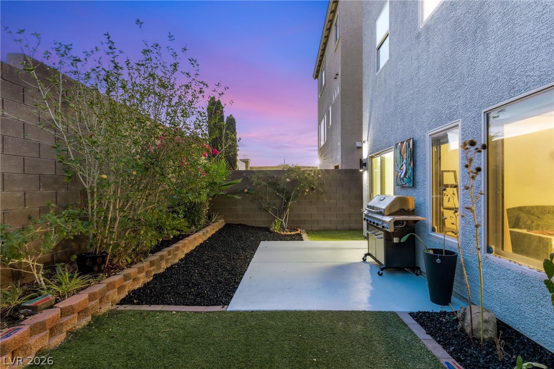 8111 Haywood Estate Avenue