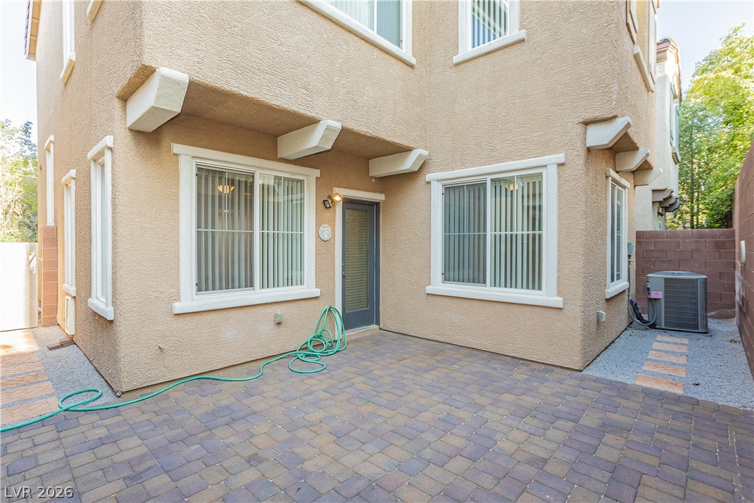9857 Black Mulberry Street