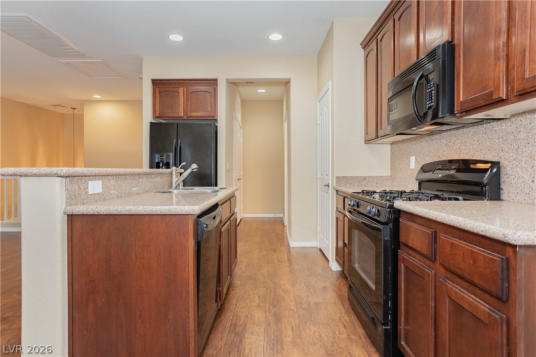 9857 Black Mulberry Street