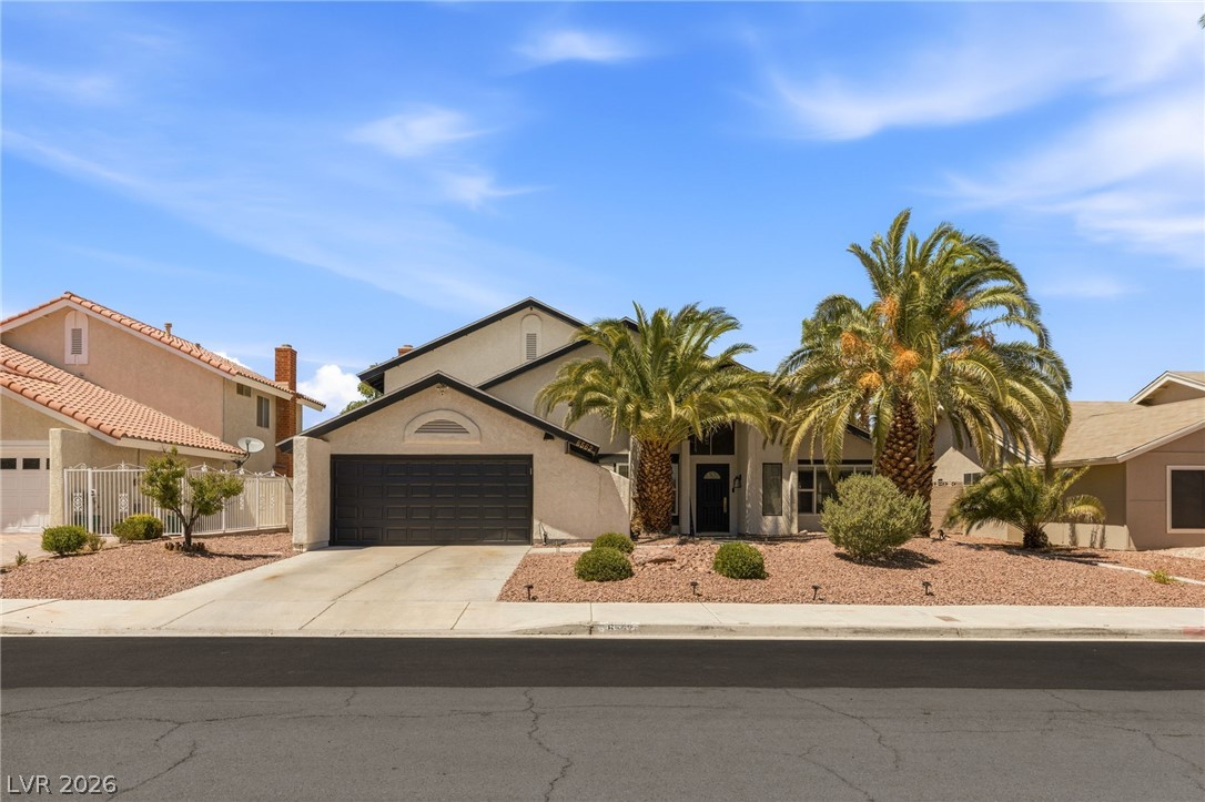 6562 Barbary Circle