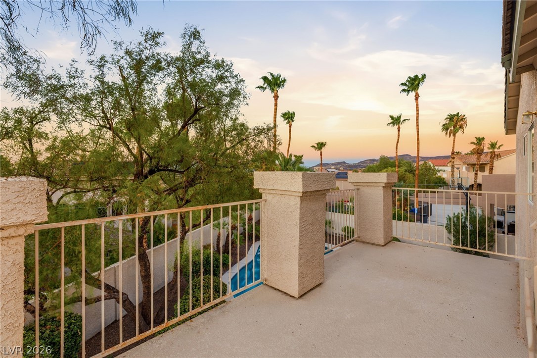 2244 Alanhurst Drive