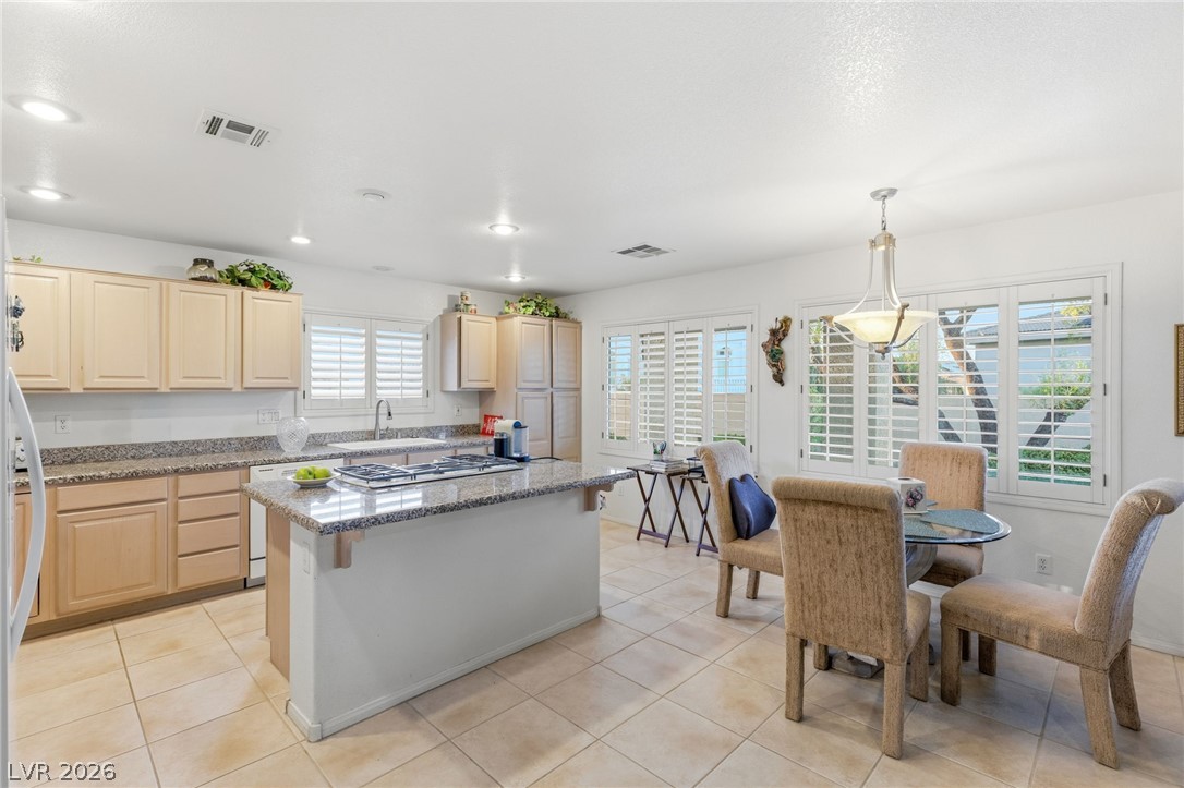 2244 Alanhurst Drive