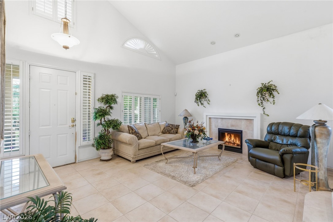 2244 Alanhurst Drive