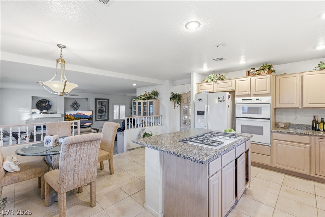 2244 Alanhurst Drive