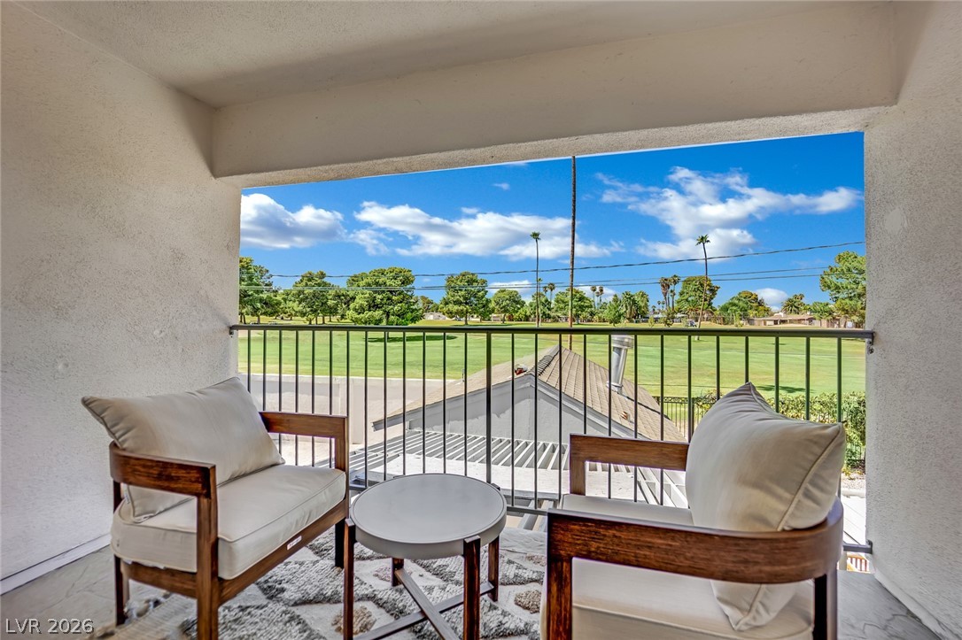 2160 Pueblo Circle